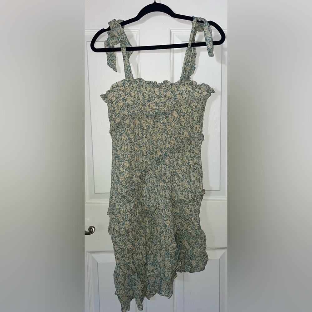 Astr for Revolve Aysmetrical Floral Smocked Bodice Sleeveless Mini Dress Large - Picture 7 of 7